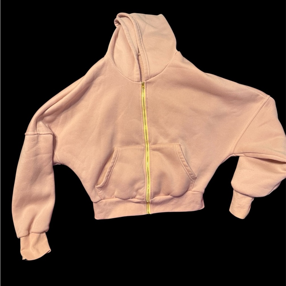 Peach Hoodie with Yellow Zipper